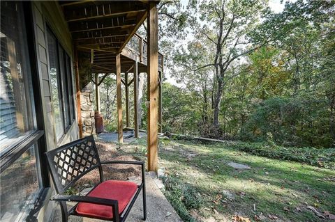 A home in Calhoun