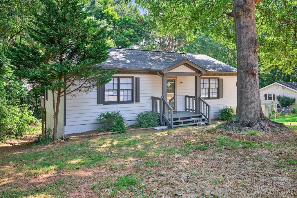 Affordable, Move-In Ready 3-Bedroom Ranch in Jefferson City Schools, Freshly Painted Inside & Out - Walk to Downtown!
A rare find in the Jefferson City Schools district, this freshly painted and recently updated 3-bedroom, 2-bath home is just under a mile from downtown Jefferson, offering easy access to local dining, shops, and events.
Inside, recent updates include new quality LVP flooring, fresh paint throughout, and updated light and ceiling fan fixtures. The bright and spacious living room welcomes you upon entry, with the kitchen and rear deck access just beyond. A full bathroom and laundry area sit conveniently ahead, while two main-level bedrooms are to each side for added privacy.
Downstairs, the finished basement offers a second full bath, third bedroom, and a large flex room with a closet—ideal for a home office, media room, playroom, or guest room. The rear-entry garage provides parking plus extra storage or workshop space, with direct access to the backyard, ready for your outdoor vision.
Homes like this don’t come along often - a chance to put down roots in a top-rated school district and thriving small-town community, all at an affordable price. Don’t miss this opportunity - schedule your showing today!