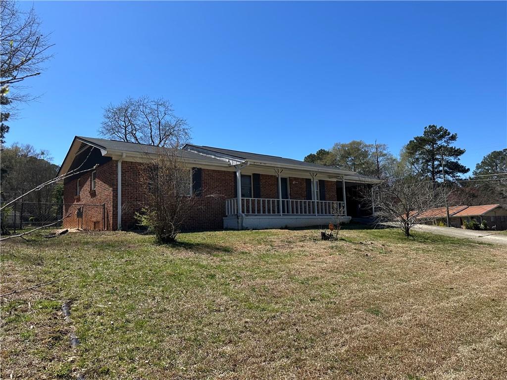 726 SHORELINE Trail SE