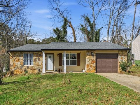 Homes For Sale - 1337 Muirforest Drive<br/> Stone Mountain, GA 30088