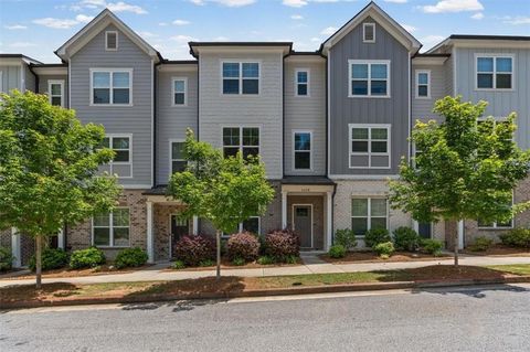 Photo of 1628 Venture Point Way, Decatur, GA 30032 (MLS # 7766237)