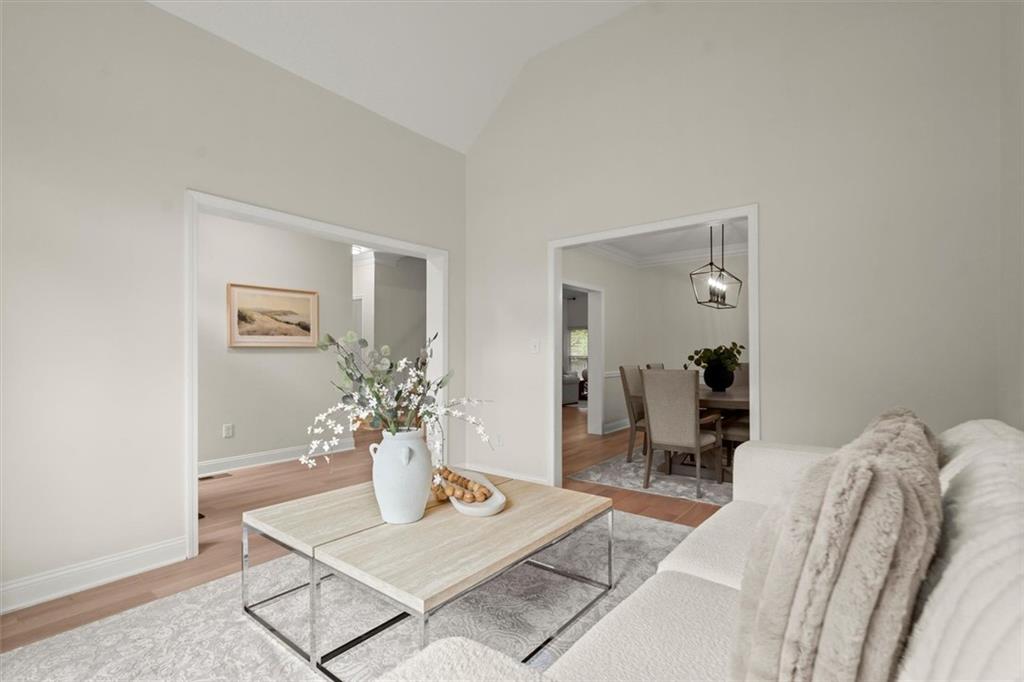 1010 Graystone Crossing
