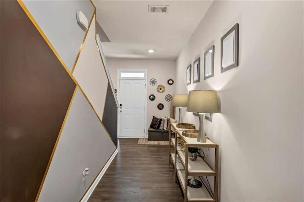 3737 MAKEOVER Court