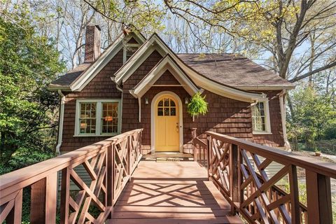 Photo of 335 Winnona Drive, Decatur, GA 30030 (MLS # 7741936)