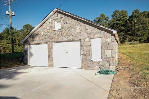 A home in Calhoun