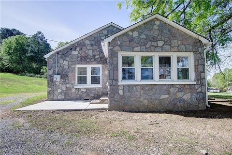 A home in Calhoun