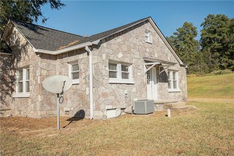 A home in Calhoun