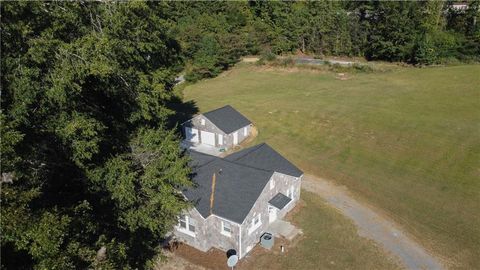 A home in Calhoun