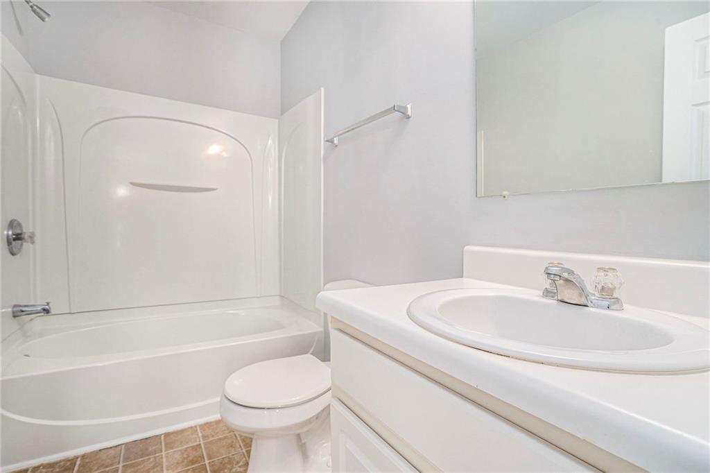 1728 Devon Drive, Atlanta, Georgia image 27