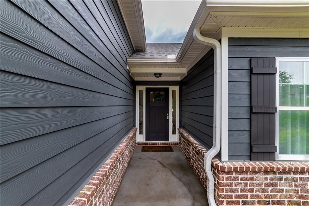 85 Finch Court