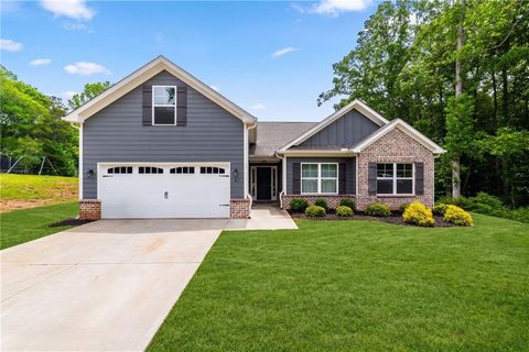 85 Finch Court Winder GA 30680