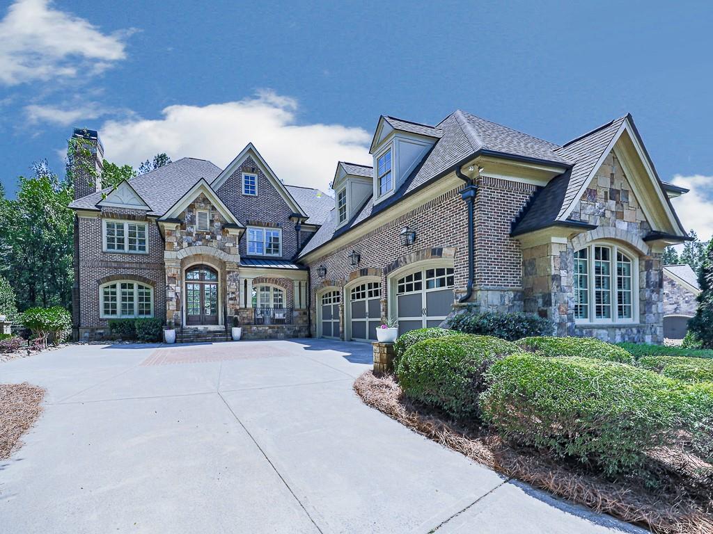 6327 Howell Cobb Court