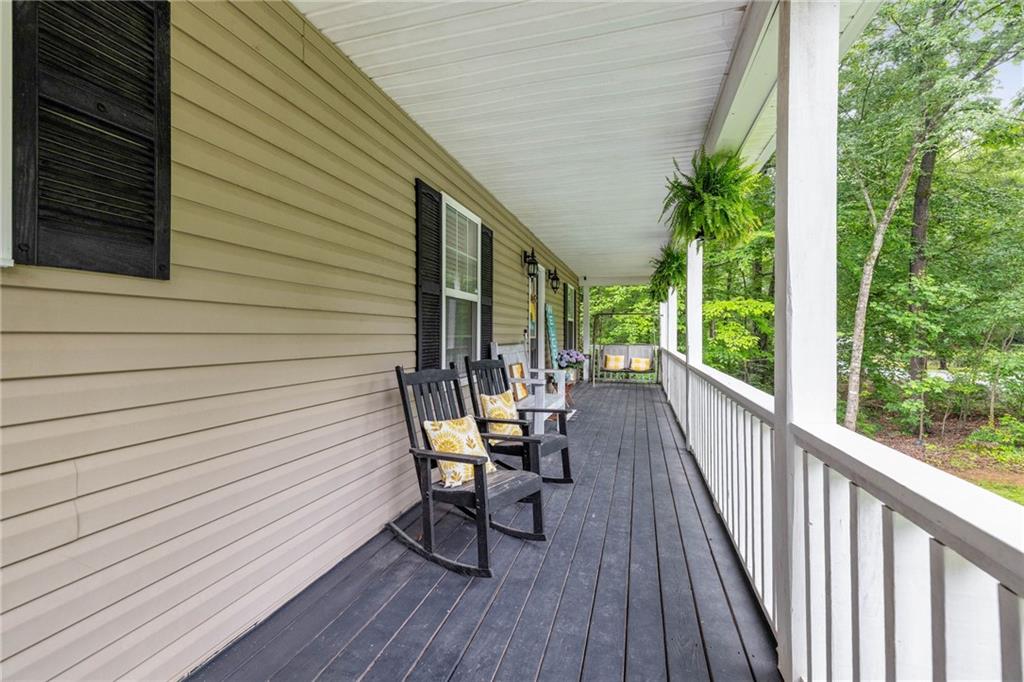 253 Grindstone Creek Drive, Clarkesville, Georgia image 2
