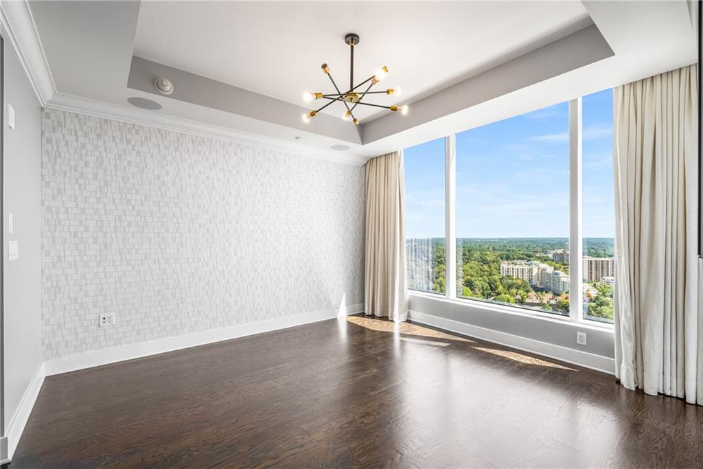 RITZ CARLTON RESIDENCES - Residential