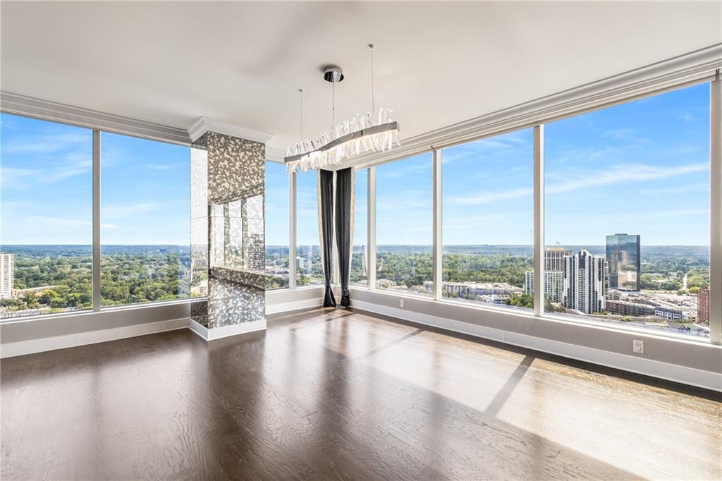 RITZ CARLTON RESIDENCES - Residential