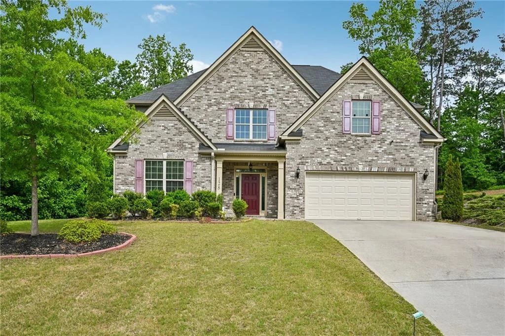 128 Delwood Drive