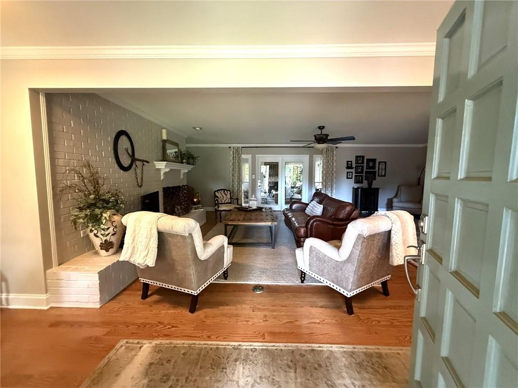 747 Dogwood Circle