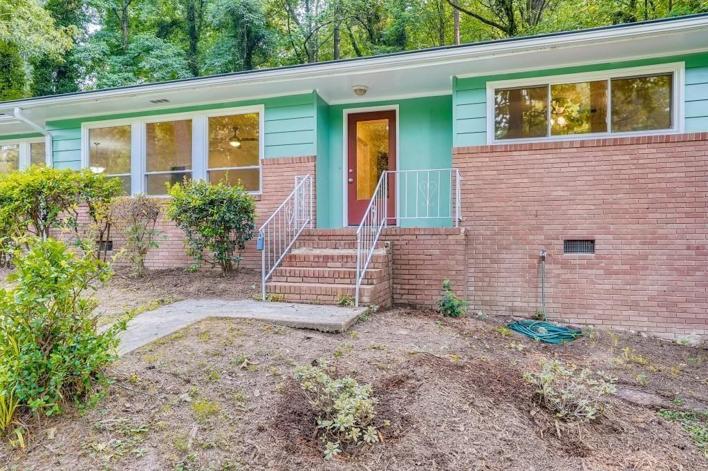 Beautifully renovated with modern appliances, new countertops and cabinets, stainless steel appliances and more. Hardwood floors extend from living room to hallway and bedrooms. tile inn kitchen and family room. Private, level back yard great for entertaining. HVAC, electrical and plumbing have been updated.