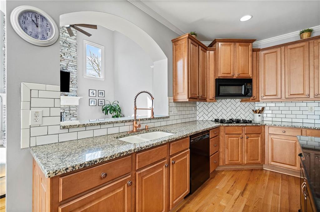 302 Meadow Lark Crossing, Canton, Georgia image 26