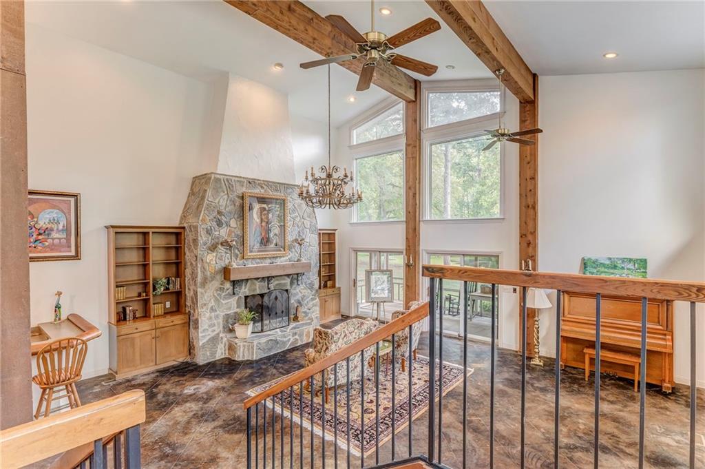 2111 Meadow Island Road