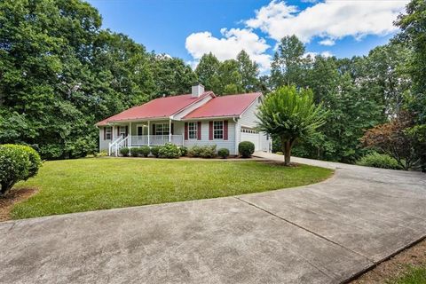 A home in Dawsonville