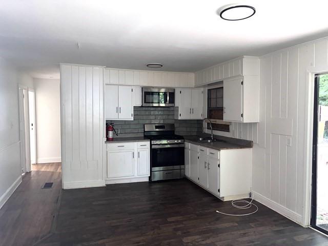 2740 Santa Barbara Drive NW