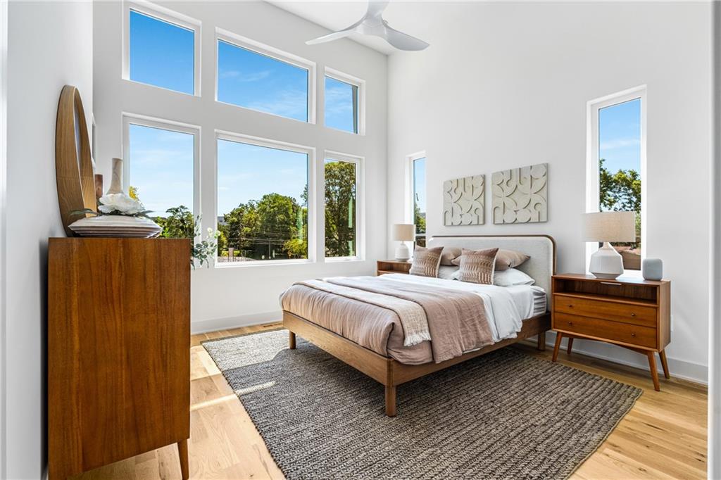 404 Linden Avenue NE 25