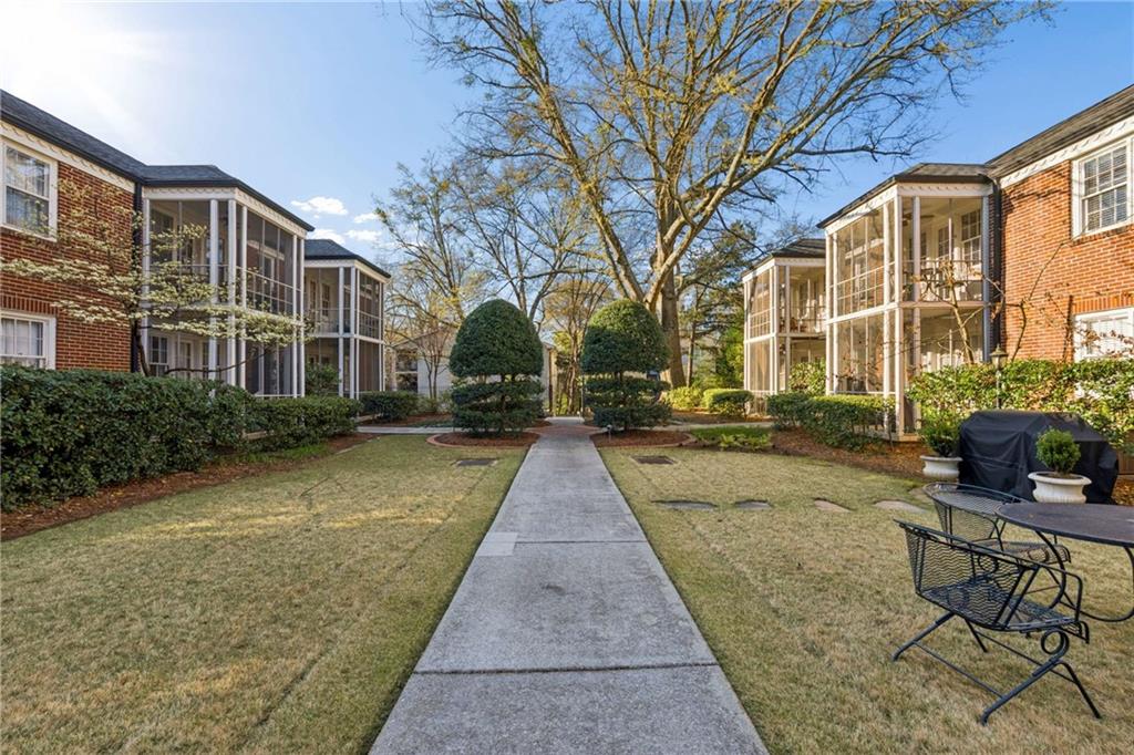 55 Delmont Drive NE C4