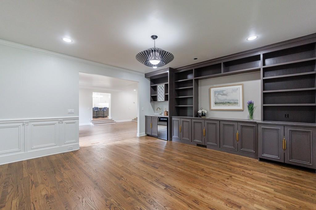 Atlanta Country Club - Residential