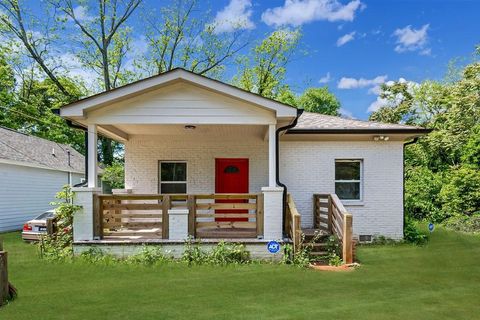 141 Mcdonough Boulevard SE Atlanta GA 30315