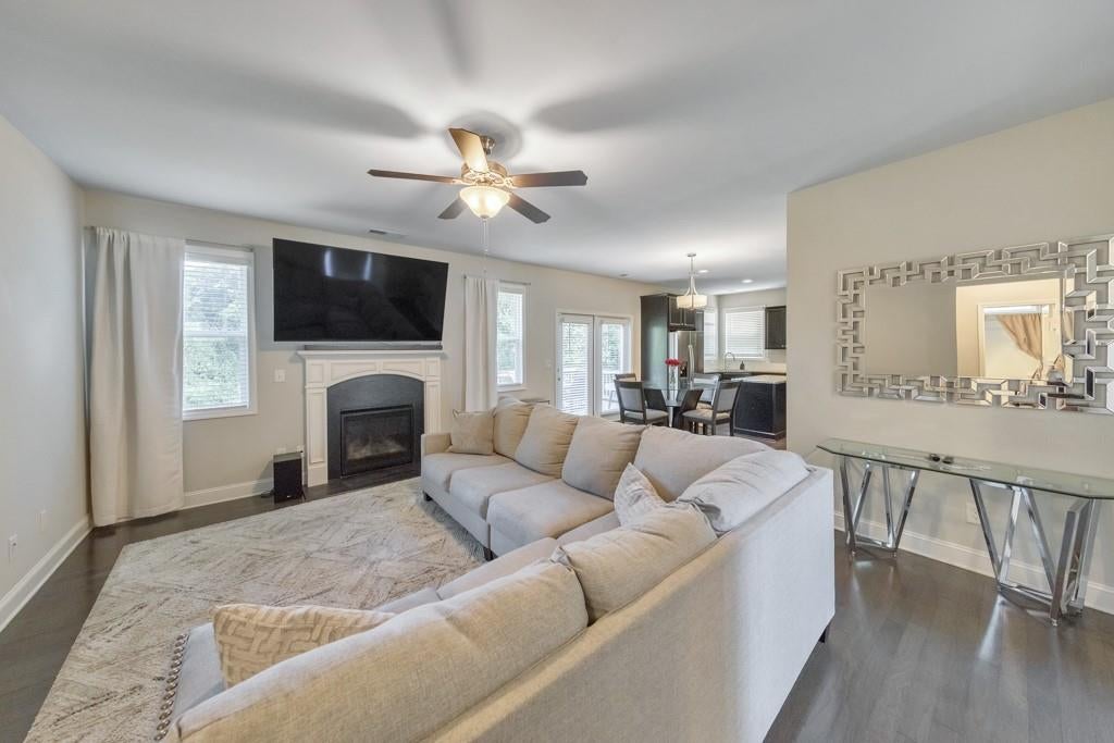 2734 Double Iron Drive SW