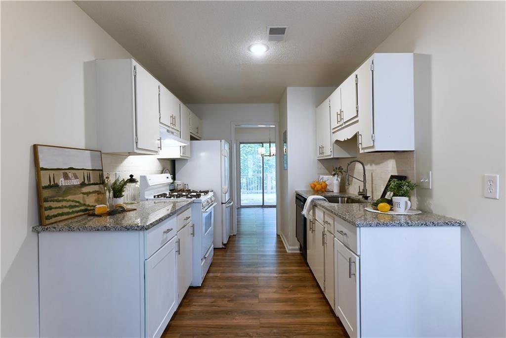 Cedar Bluff - Residential Lease
