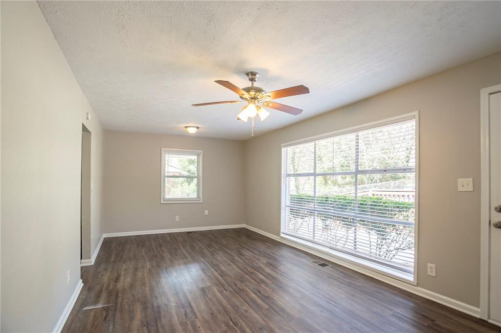 3425 Longleaf Drive