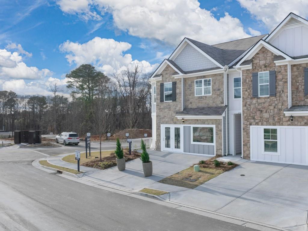 2515 Poppy Court