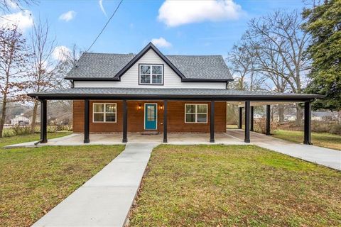 Homes For Sale - 25 Old Bremen Road<br/> Temple, GA 30179