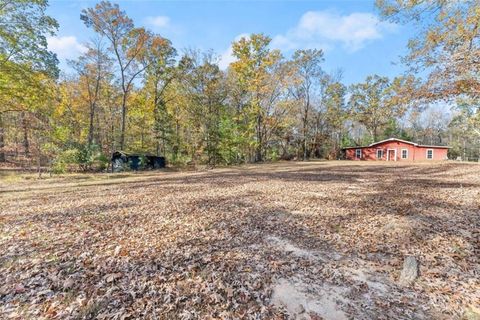 A home in Clarkesville