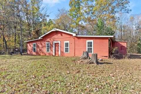 A home in Clarkesville