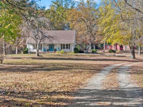 A home in Clarkesville