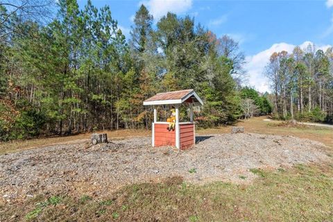 A home in Clarkesville