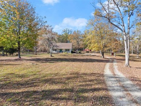 A home in Clarkesville