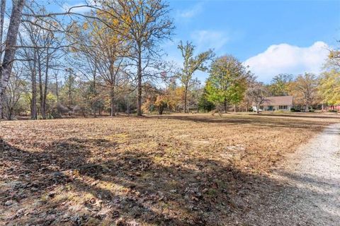 A home in Clarkesville