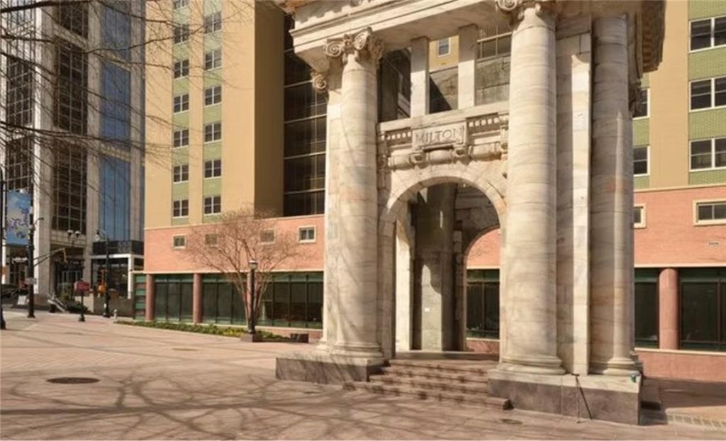 300 Peachtree Street NE 5M