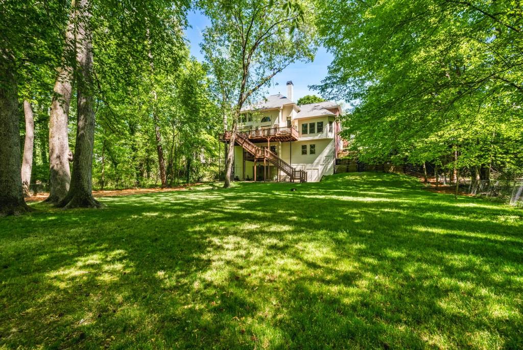 2436 Fontainebleau Drive