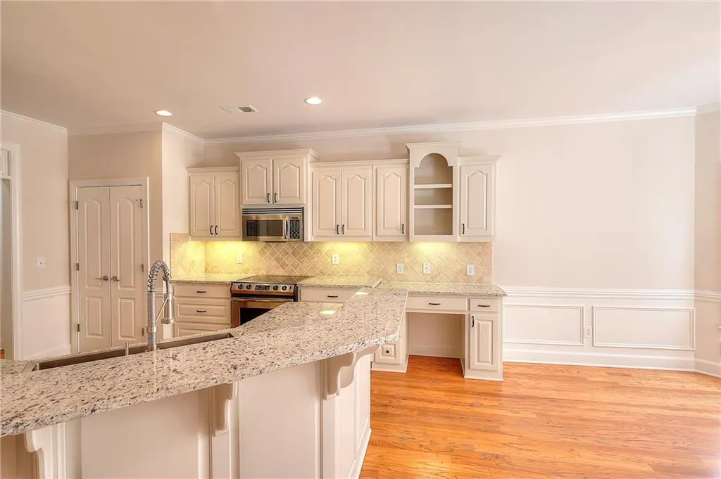 Loganville, Georgia 30052, United States, 3 Bedrooms Bedrooms, ,3 BathroomsBathrooms,Residential,Active,77456