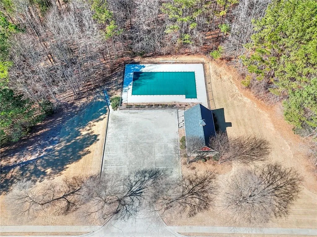 Loganville, Georgia 30052, United States, 3 Bedrooms Bedrooms, ,3 BathroomsBathrooms,Residential,Active,77456