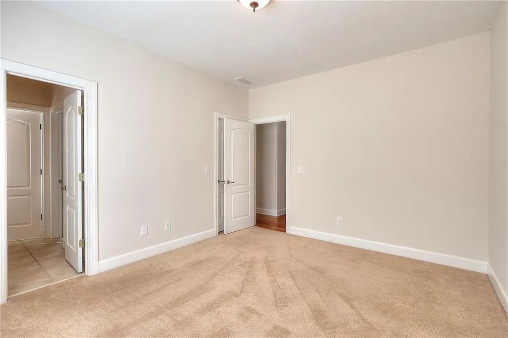 Loganville, Georgia 30052, United States, 3 Bedrooms Bedrooms, ,3 BathroomsBathrooms,Residential,Active,77456