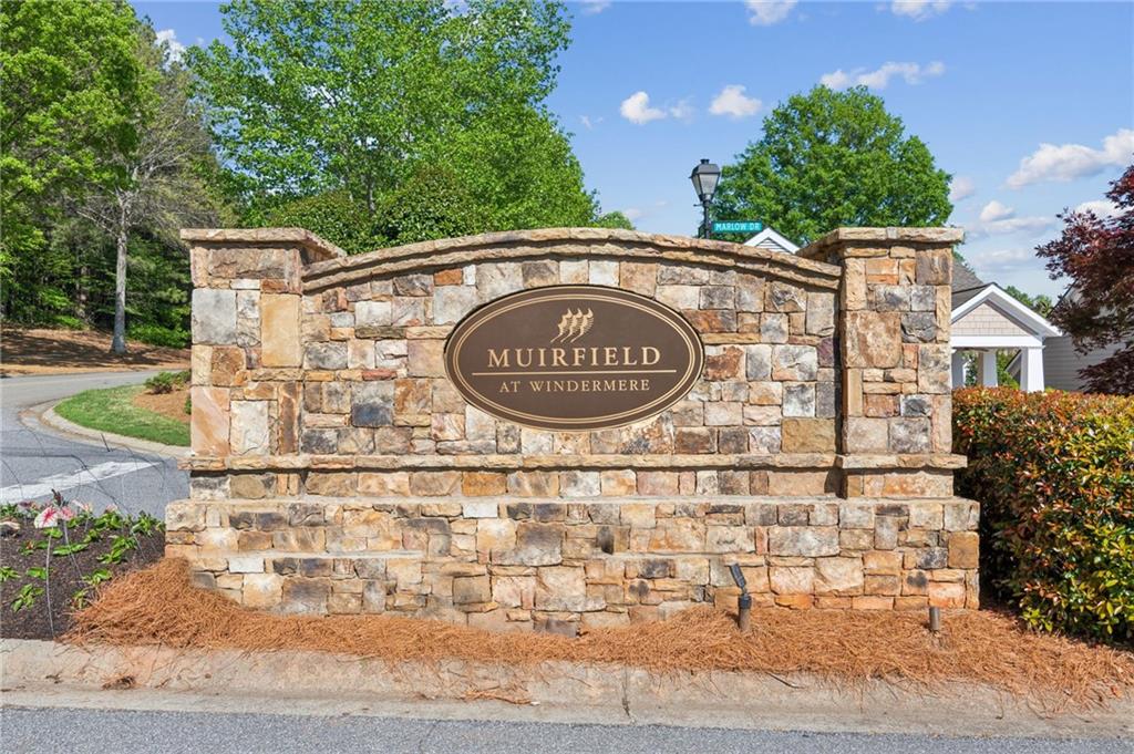 6103 Menlow Court, Cumming, Georgia image 2