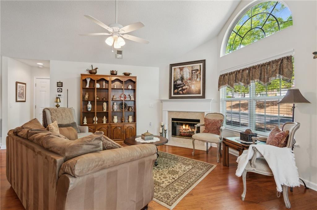 6103 Menlow Court, Cumming, Georgia image 10