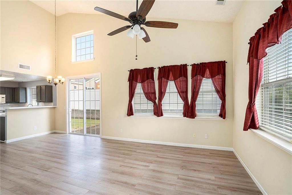 West Oaks - Residential Lease