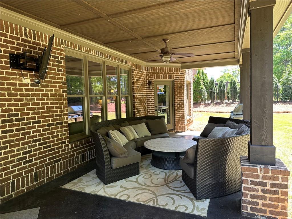 187 Slate Drive, Buford, Georgia image 5